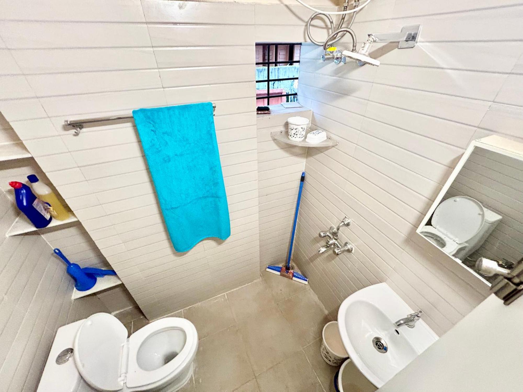 Cozy 2Bhk Apt Near Ruby Hospital & Em Bypass Kalküta Dış mekan fotoğraf