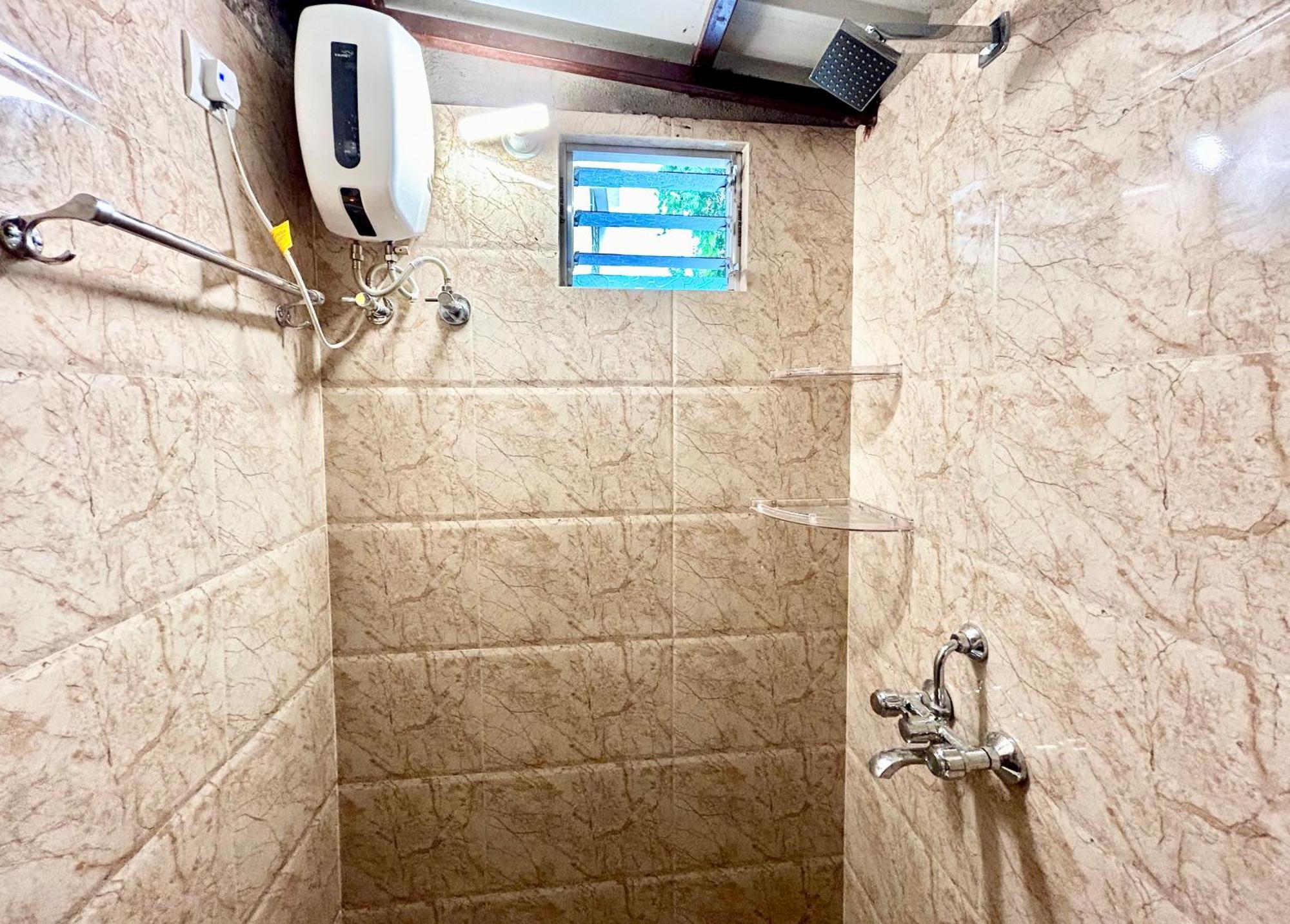 Cozy 2Bhk Apt Near Ruby Hospital & Em Bypass Kalküta Dış mekan fotoğraf